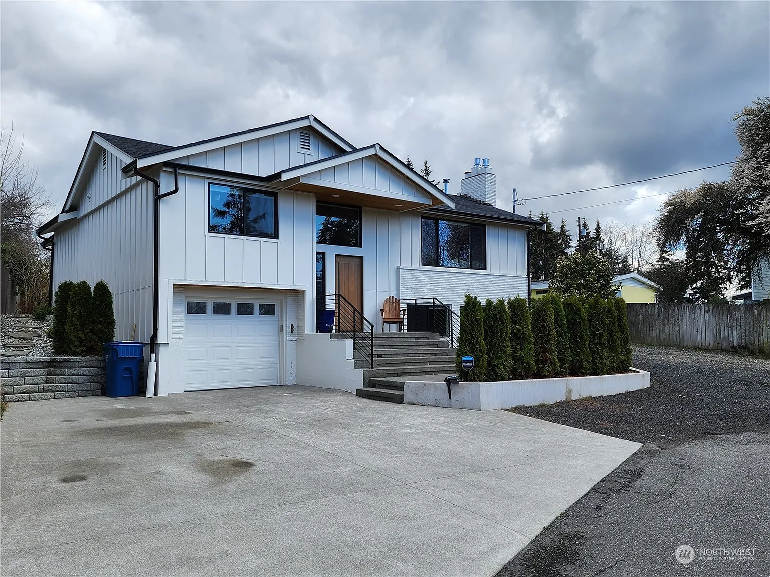 20911 82nd Avenue W photo 1