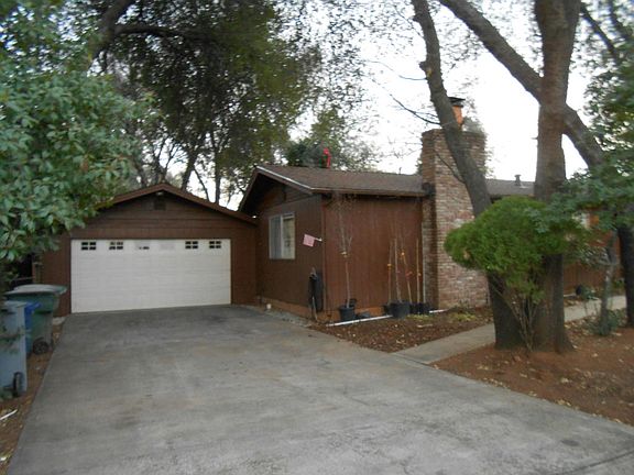 2nd image of 905 Camino Ct