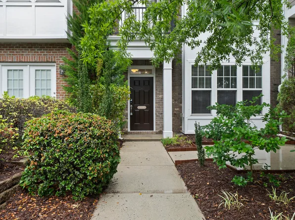 10116 Glen Autumn Rd, Raleigh, NC 27617