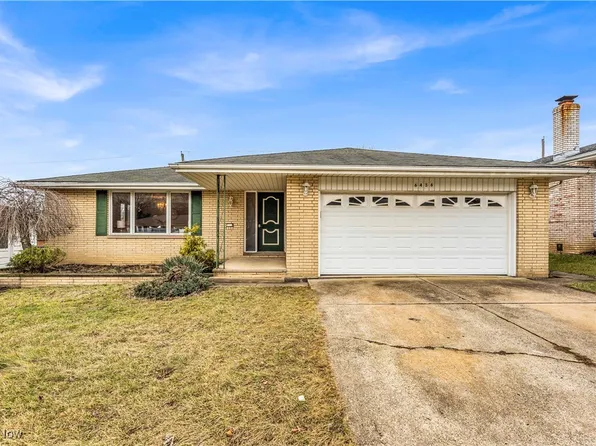 6456 Farmington Dr, Garfield Heights, OH 44125