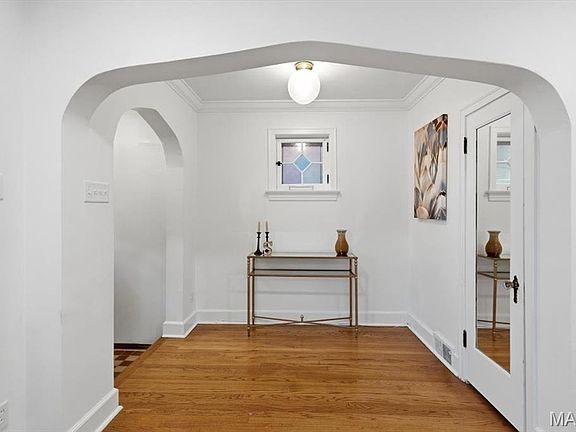5th image of 5461 Goethe Ave