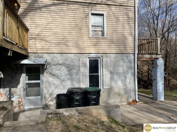 omaha-nebraska-442098574 picture