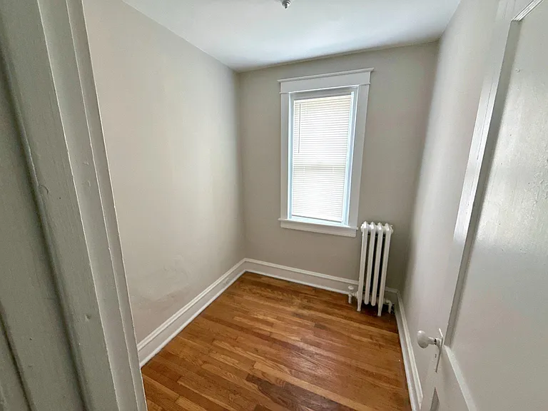 3208 W Willard St — Photo 16