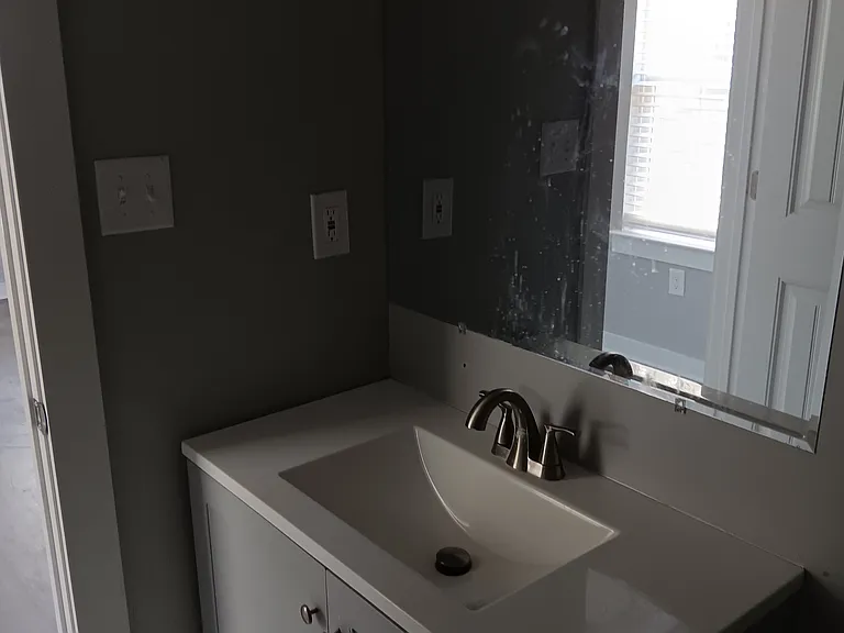 73 W Mallory Ave — Photo 7
