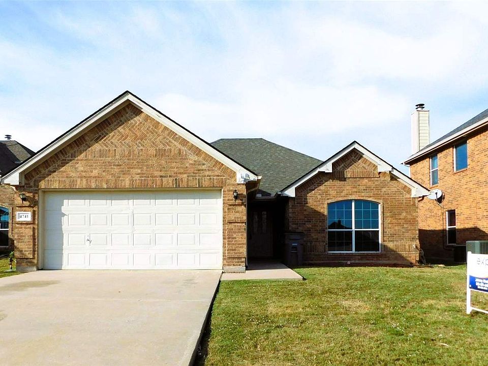 1st image of 4741 SW Greenwich Dr