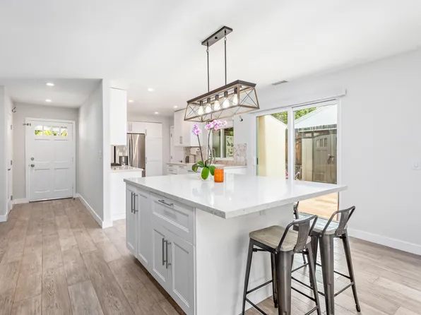 444 Rosario Dr, Santa Barbara, CA 93110