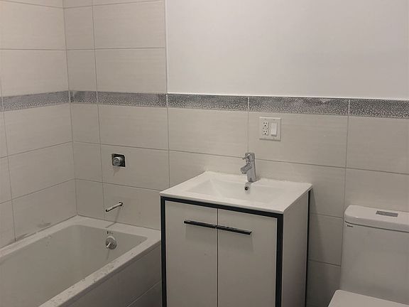 B7F75587-CD26-41B0-A138-25576A999951