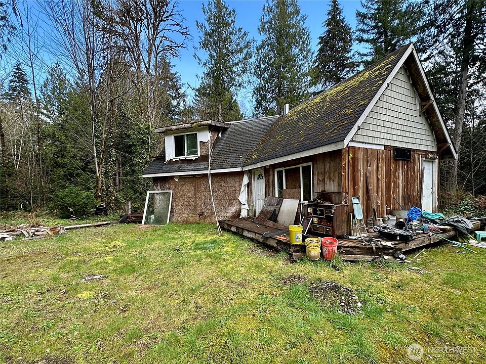 1st image of 111 E Greenview Drive
