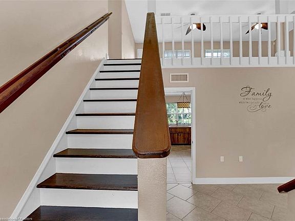 5th image of 496 River Ln