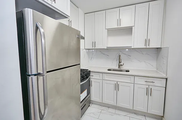 Sold by Keller Williams Realty Landmark | media 37