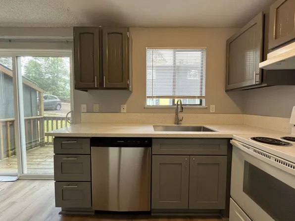 4911 SW Beaverton Hillsdale Hwy, Portland, OR