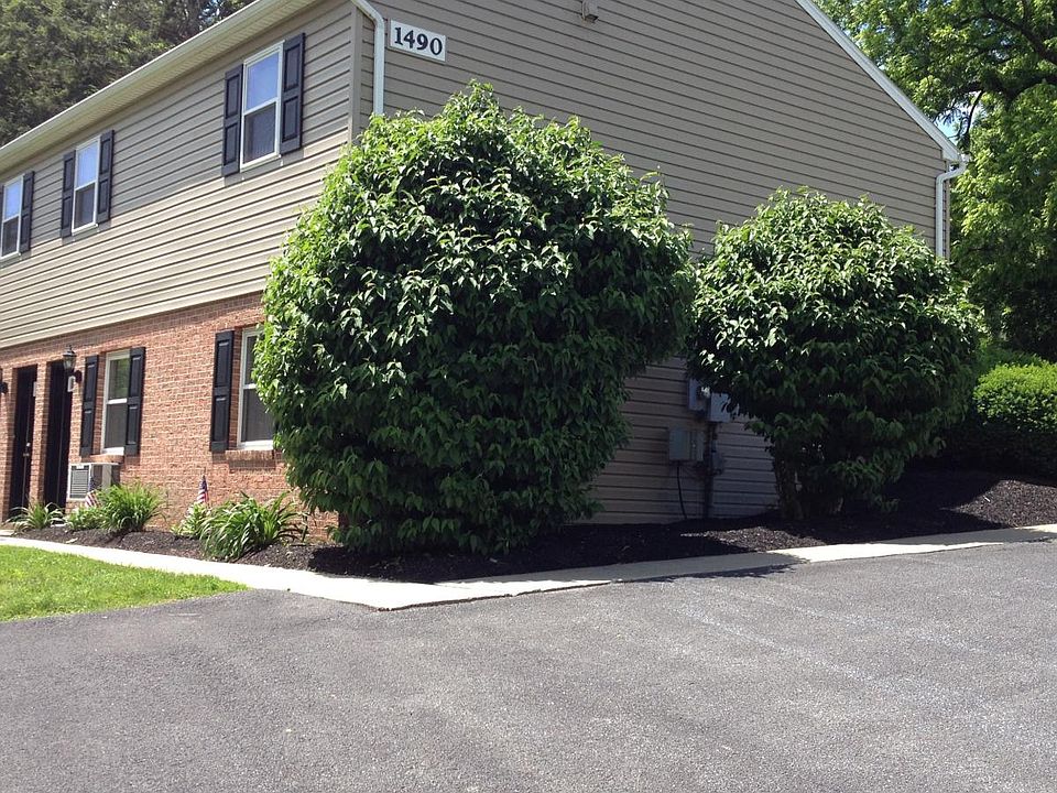 1st image of 1490 New Danville Pike APT C