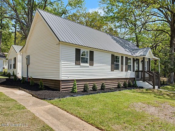 4th image of 7123 Church Ave