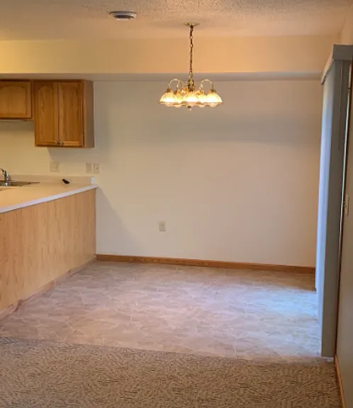 2502 Wilson St — Photo 7