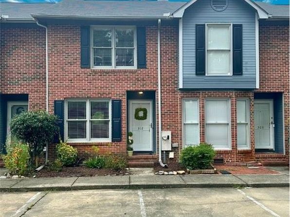 312 Ayrshire Ct