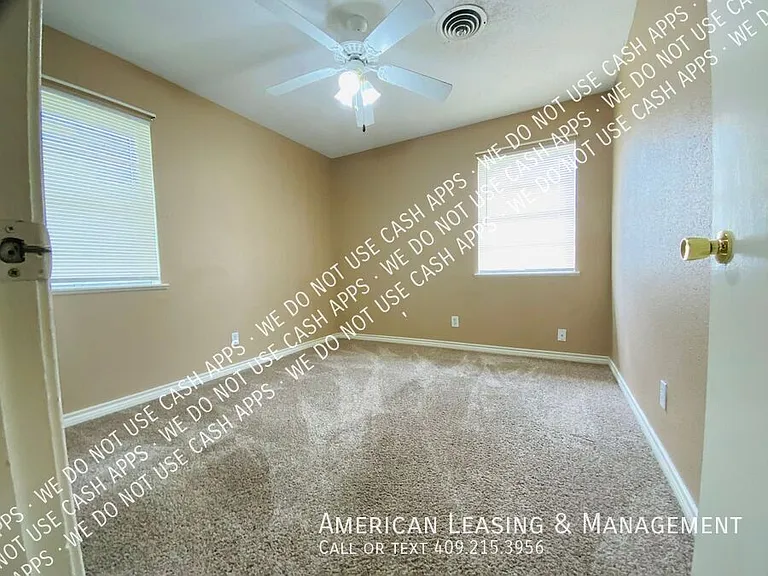 3901 Beverly Ave — Photo 6