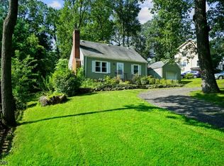 36 Pill Hill Rd, Bernardsville, NJ 07924