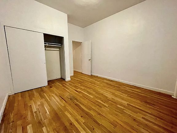 5th image of 202 W 82nd St APT 2A