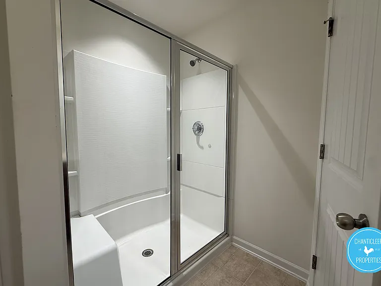 49 E Grove Point Dr #1 — Photo 5