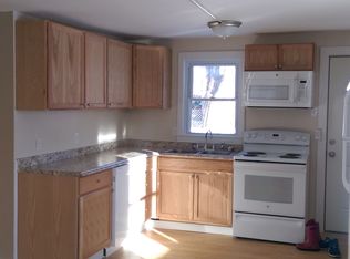 130 Winter St APT 1, Morrisville, VT 05661