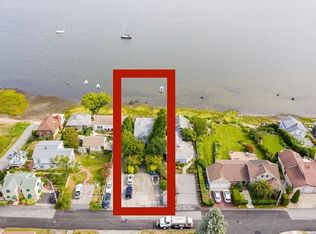 16 Herbert St, Warwick, RI 02818