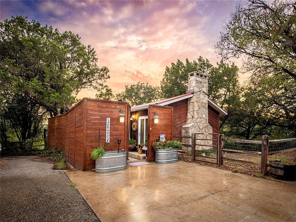 1st image of 18247 Lura Ln