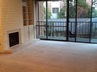 10966 Rochester Ave APT 2E, Los Angeles, CA 90024