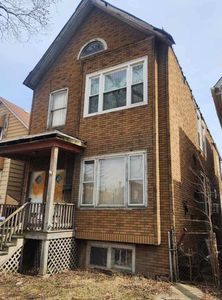 3009 N Whipple St, Chicago, IL, 60618