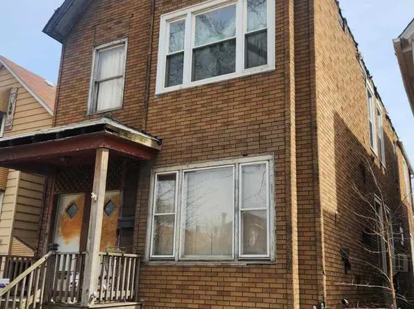 3009 N Whipple St, Chicago, IL 60618