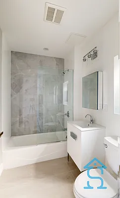 Rented by Skyhigh Realty NYC LLC | media 5