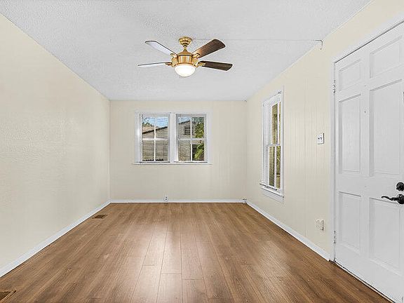 5th image of 745 S Palmetto Ave