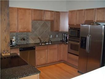 5th image of 612 Central St APT 107