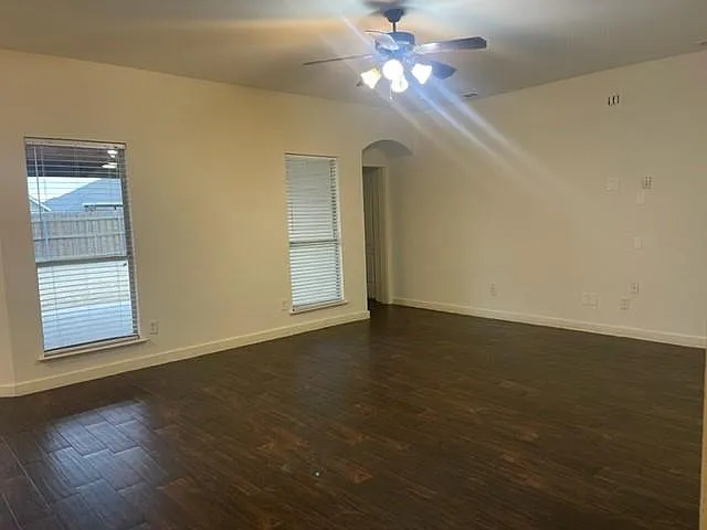 310 Millstone Dr — Photo 17