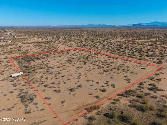 2nd image of 4161 N Little Cody Rd