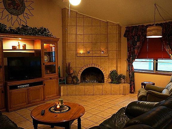 2nd image of 502 Strey Ct