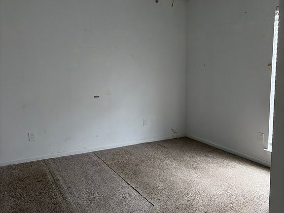 5th image of 1213 Sicily Ct
