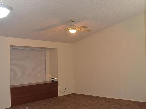 5th image of 853 N 54th Cir