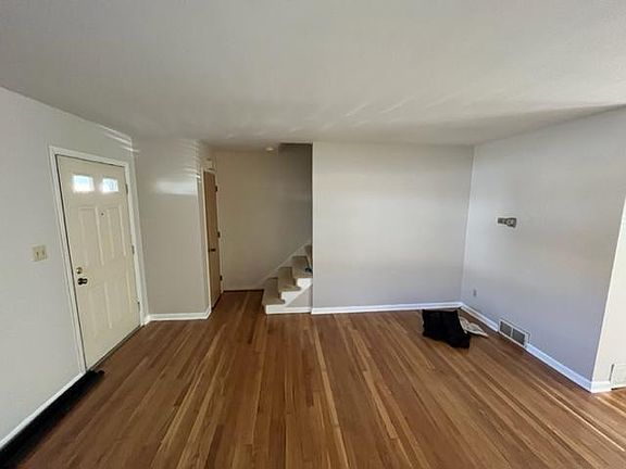3rd image of 3204 Northwest Blvd