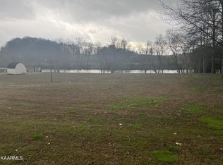 267 Mary Ln, Rutledge, TN 37861