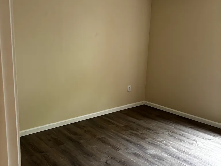 1434 Saint Andrew St #12 — Photo 7