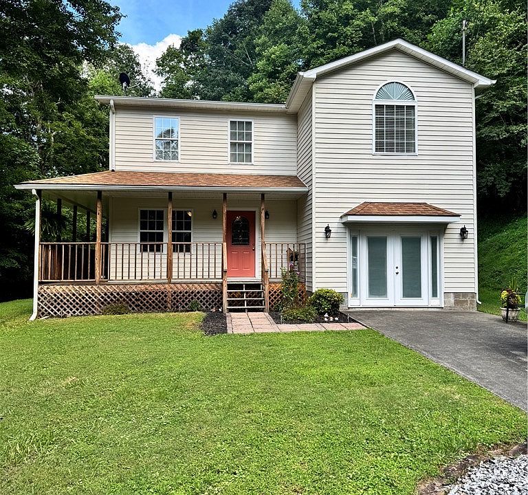 1st image of 37 Bristol Park Dr