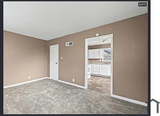 2118 Monroe Ave — Photo 5