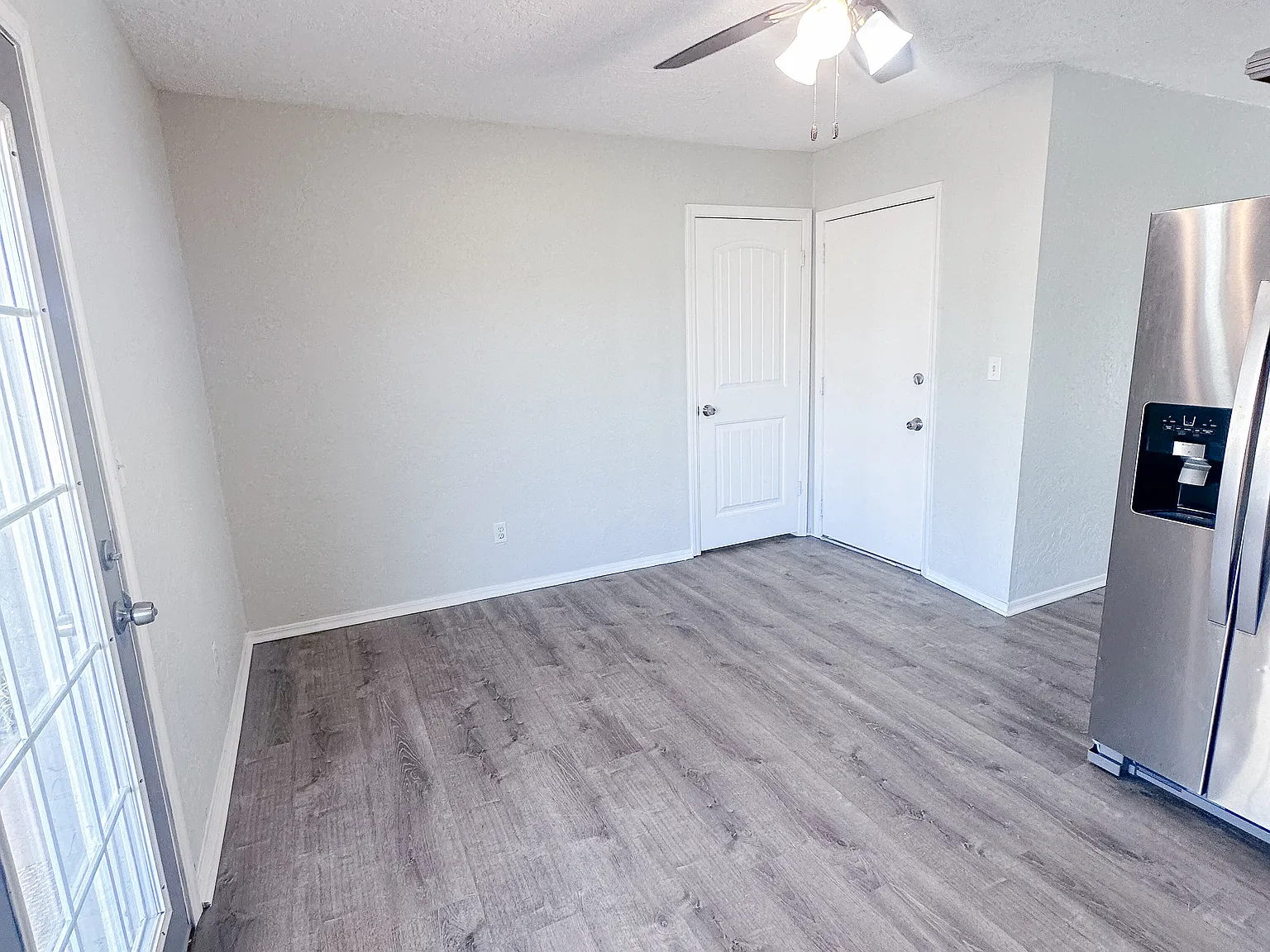 4 bed, 1.5 bath, 1300 sqft, $1,495 — Photo 4