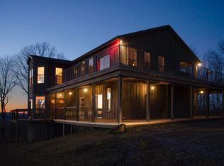 720 Eaglesview Rd, Lerona, WV 25971