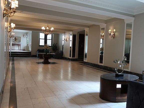 2nd image of 24 Bennett Ave APT 55A