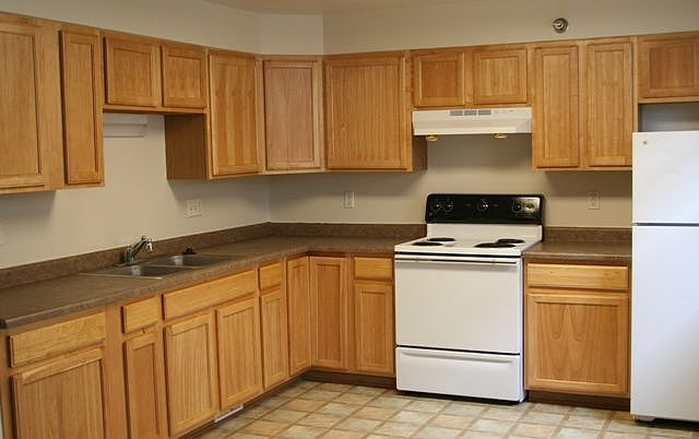 Spacious Kitchen