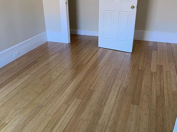 5th image of 328 Virginia St APT 303