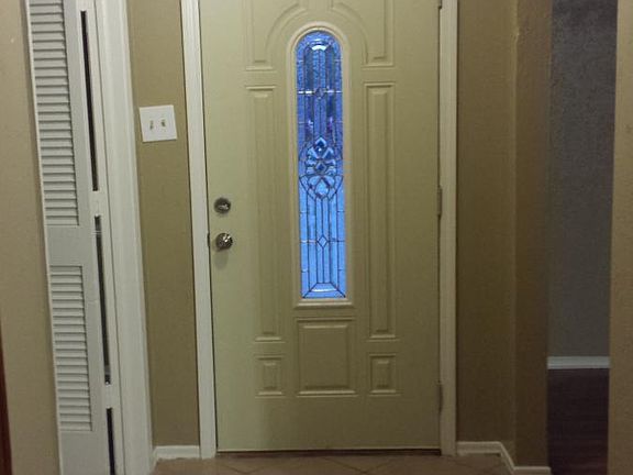 2nd image of 3506 Knight Ln