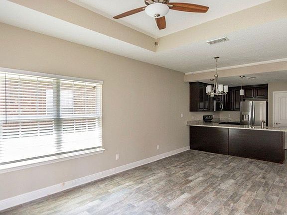 3rd image of 8489 Crissy Ln