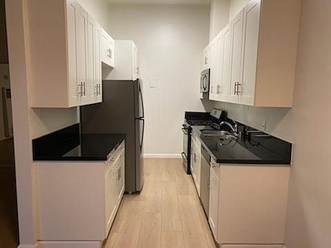 4th image of 5305 Lindley Ave APT 26